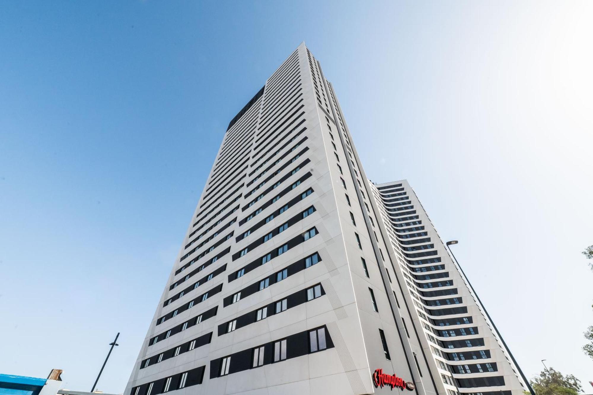 Sky Urban Tower *